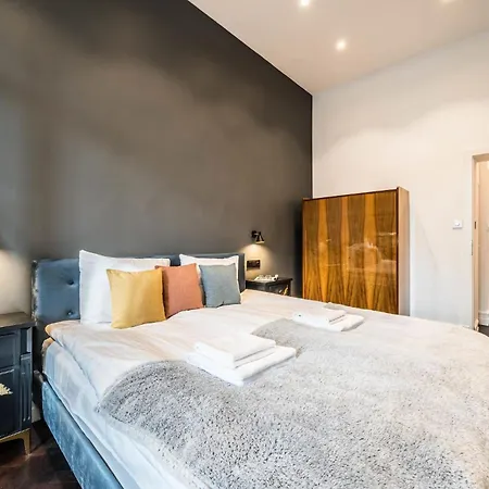 Rent Like - Dubois 2 * Breslau